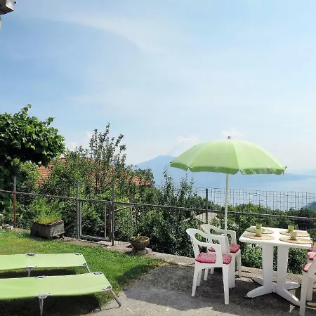 Locazione Turistica Casa Elio Apartmán *